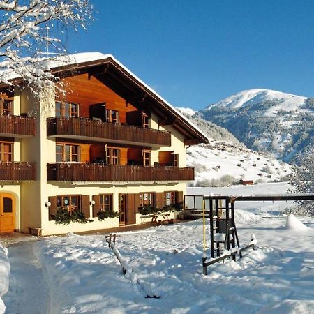 Familien Und Wanderhotel Clarezia Breil/Brigels Exterior photo